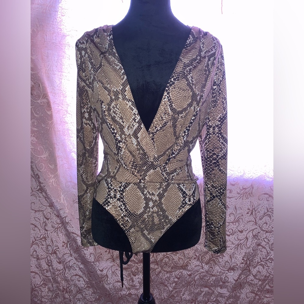 Fashion Nova Snakeskin Bodysuit Jacket